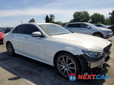 Czwarte zdjęcie samochodu z boku: 2023 MERCEDES-BENZ E 350 VIN:W1KZF8DB9PB177439 - miniatura