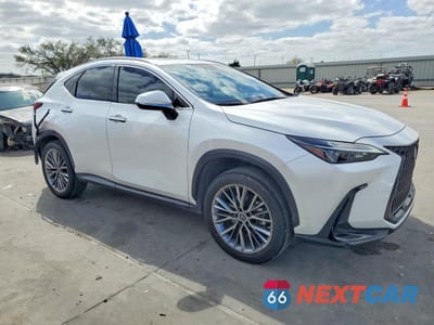 Czwarte zdjęcie samochodu z boku: 2023 LEXUS NX 350H PREMIUM VIN:JTJGKCEZ2P5007589 - miniatura