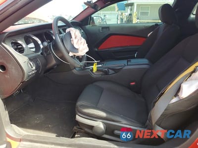 Zdjęcie 7 z 12 samochodu: 2011 FORD MUSTANG VIN:1ZVBP8AM3B5122410 - miniatura