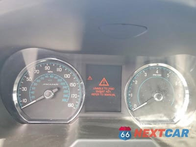 Zdjęcie 9 z 12 samochodu: 2014 JAGUAR XF VIN:SAJWA0ES7EPU14779 - miniatura