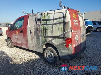 Drugie zdjęcie samochodu z przodu: 2015 NISSAN NV200 S VIN:3N6CM0KN7FK693318 - miniatura