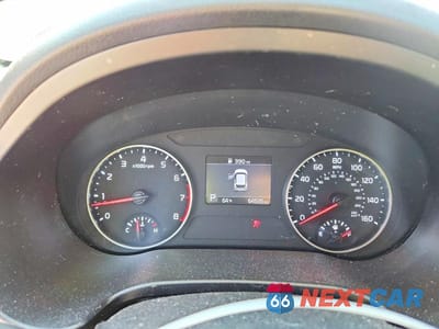 Zdjęcie 9 z 13 samochodu: 2021 KIA SELTOS S VIN:KNDEUCAA1M7226449 - miniatura