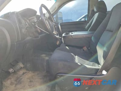 Zdjęcie 7 z 12 samochodu: 2013 CHEVROLET SILVERADO K2500 HEAVY DUTY LT VIN:1GC1KXCGXDF155531 - miniatura
