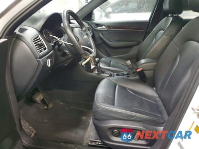 Zdjęcie 7 z 12 samochodu: 2016 AUDI Q3 PREMIUM PLUS VIN:WA1EFCFS5GR013017 - miniatura