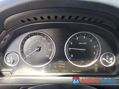 Zdjęcie 9 z 11 samochodu: 2012 BMW 528 XI VIN:WBAXH5C52CDW06793 - miniatura