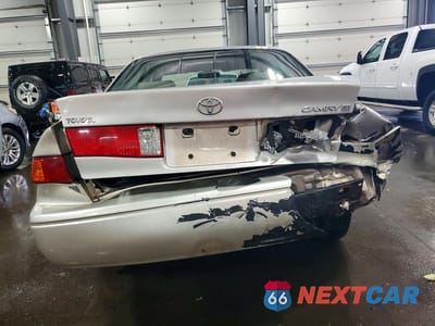 Zdjęcie 6 z 13 samochodu: 2001 TOYOTA CAMRY XLE V6 VIN:4T1BF28K31U122706 - miniatura