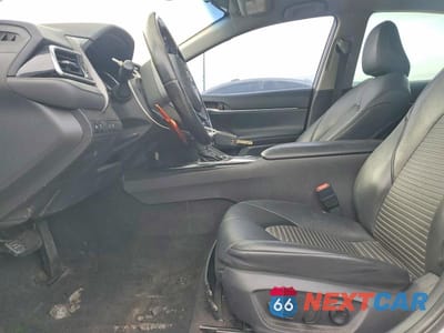 Zdjęcie 7 z 12 samochodu: 2018 TOYOTA CAMRY LE VIN:4T1B11HK0JU569891 - miniatura