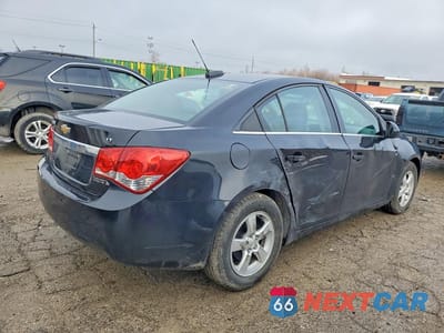 Trzecie zdjęcie samochodu z tyłu: 2015 CHEVROLET CRUZE LT VIN:1G1PC5SB8F7102883 - miniatura