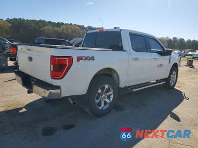 Trzecie zdjęcie samochodu z tyłu: 2022 FORD F150 SUPERCREW VIN:1FTFW1E52NFA51491 - miniatura