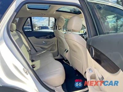 Zdjęcie 6 z 10 samochodu: 2018 MERCEDES-BENZ GLC 300 VIN:WDC0G4JB0JV091112 - miniatura