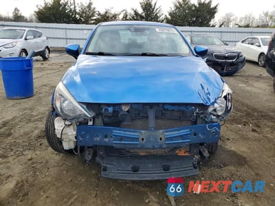 Piąte zdjęcie samochodu w środku: 2018 TOYOTA YARIS IA BASE VIN:3MYDLBYV4JY325828 - miniatura