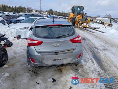 Zdjęcie 6 z 11 samochodu: 2015 HYUNDAI ELANTRA GT BASE VIN:KMHD35LH6FU239380 - miniatura