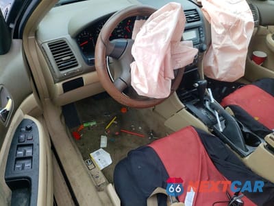 Zdjęcie 8 z 11 samochodu: 2005 HONDA ACCORD LX VIN:1HGCM56405A124622 - miniatura