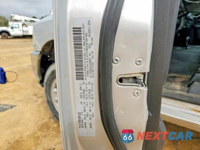 Zdjęcie 13 z 13 samochodu: 2018 RAM 2500 ST 4WD 6.4L V8 VIN:3C6UR5HJ5JG239677 - miniatura