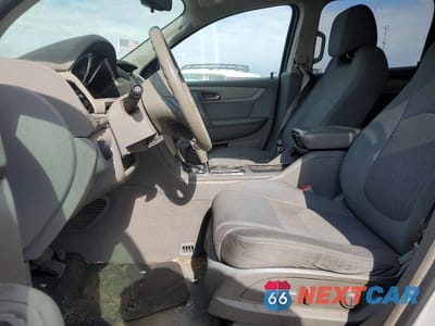 Zdjęcie 7 z 13 samochodu: 2017 CHEVROLET TRAVERSE VIN:1GNKRFKD7HJ329146 - miniatura
