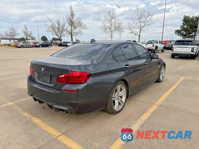 Czwarte zdjęcie samochodu z boku: 2013 BMW 550 I CHARC VIN:WBAFR9C51DD226863 - miniatura