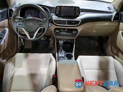 Zdjęcie 8 z 12 samochodu: 2021 HYUNDAI TUCSON VALUE VIN:KM8J33A44MU401298 - miniatura