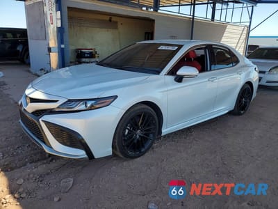2023 TOYOTA CAMRY XSE 4T1K61AKXPU752168 - główne zdjęcie licytacji z USA - miniatura