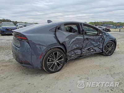 Trzecie zdjęcie samochodu z tyłu: 2024 TOYOTA PRIUS XLE VIN:JTDADABU9R3009645 - miniatura