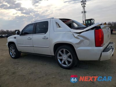 Drugie zdjęcie samochodu z przodu: 2011 CADILLAC ESCALADE EXT PREMIUM VIN:3GYT4NEFXBG242265 - miniatura