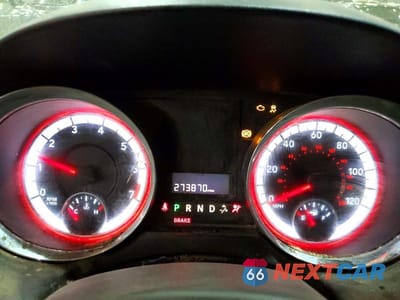 Zdjęcie 9 z 13 samochodu: 2013 DODGE GRAND CARAVAN SXT VIN:2C4RDGCG7DR683713 - miniatura