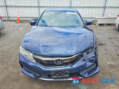 Piąte zdjęcie samochodu w środku: 2017 HONDA ACCORD EXL VIN:1HGCT2B91HA002505 - miniatura
