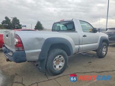 Trzecie zdjęcie samochodu z tyłu: 2011 TOYOTA TACOMA BASE VIN:5TFPX4EN6BX003274 - miniatura