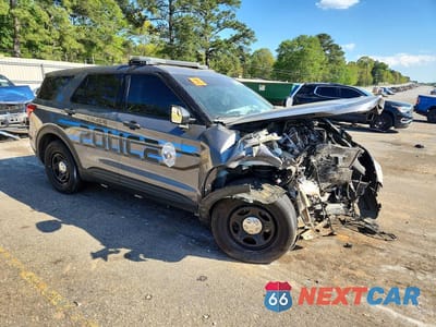 Czwarte zdjęcie samochodu z boku: 2022 FORD EXPLORER POLICE INTERCEPTOR VIN:1FM5K8AB9NGA27187 - miniatura