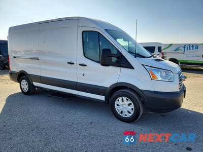 Czwarte zdjęcie samochodu z boku: 2018 FORD TRANSIT 150 UTILITY / SERVICE VAN VIN:1FTYE2CM1JKB37467 - miniatura
