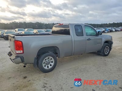 Trzecie zdjęcie samochodu z tyłu: 2013 GMC SIERRA C1500 VIN:1GTR1TEX7DZ377678 - miniatura