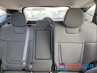 Zdjęcie 10 z 12 samochodu: 2022 HYUNDAI TUCSON SEL VIN:5NMJBCAE9NH113348 - miniatura