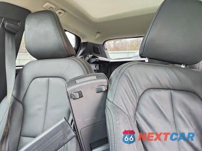 Zdjęcie 10 z 13 samochodu: 2024 VOLVO XC40 PLUS VIN:YV4L12UL4R2302867 - miniatura