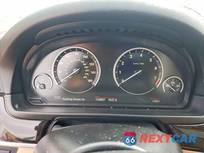 Zdjęcie 9 z 11 samochodu: 2015 BMW 535 XI VIN:WBA5B3C5XFD542665 - miniatura