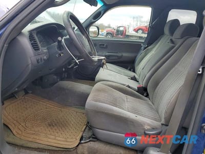 Zdjęcie 7 z 11 samochodu: 2005 TOYOTA TUNDRA SR5 VIN:5TBBT44175S458478 - miniatura