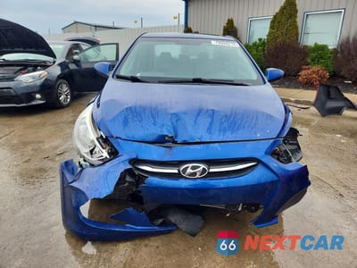Piąte zdjęcie samochodu w środku: 2016 HYUNDAI ACCENT SE VIN:KMHCT4AE2GU961509 - miniatura