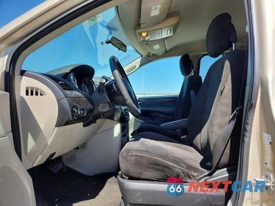 Zdjęcie 7 z 13 samochodu: 2012 DODGE GRAND CARAVAN SE VIN:2C4RDGBG7CR349469 - miniatura