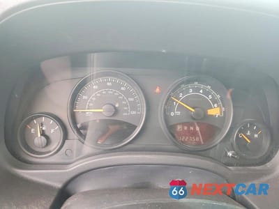 Zdjęcie 9 z 13 samochodu: 2015 JEEP PATRIOT LATITUDE VIN:1C4NJRFB9FD143496 - miniatura