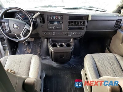 Zdjęcie 8 z 11 samochodu: 2021 CHEVROLET EXPRESS UTILITY / SERVICE TRUCK VIN:1GB0GRF73M1307851 - miniatura