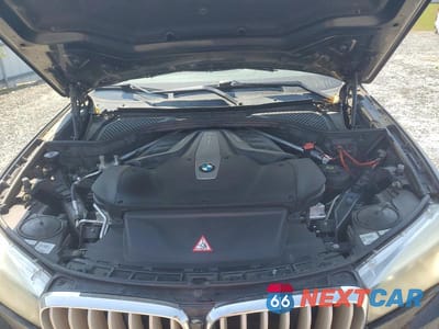 Zdjęcie 12 z 12 samochodu: 2017 BMW X5 XDRIVE50I VIN:5UXKR6C51H0J84089 - miniatura