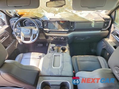 Zdjęcie 8 z 13 samochodu: 2022 GMC SIERRA K1500 SLT VIN:1GTUUDED5NZ633993 - miniatura