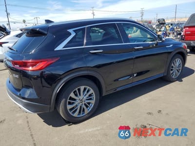 Trzecie zdjęcie samochodu z tyłu: 2025 INFINITI QX50 LUXE VIN:3PCAJ5BB5SF106347 - miniatura