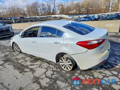 Drugie zdjęcie samochodu z przodu: 2014 KIA FORTE EX VIN:KNAFX4A85E5199992 - miniatura