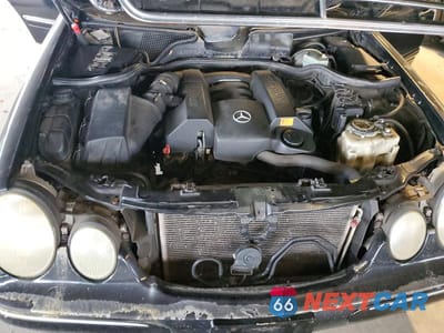 Zdjęcie 11 z 11 samochodu: 2000 MERCEDES-BENZ E 320 VIN:WDBJF65J5YB148487 - miniatura