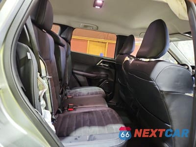 Zdjęcie 11 z 13 samochodu: 2025 MITSUBISHI OUTLANDER SE VIN:JA4J4VA86SZ048704 - miniatura