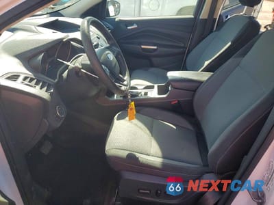 Zdjęcie 7 z 13 samochodu: 2018 FORD ESCAPE SE VIN:1FMCU0GD9JUA35555 - miniatura