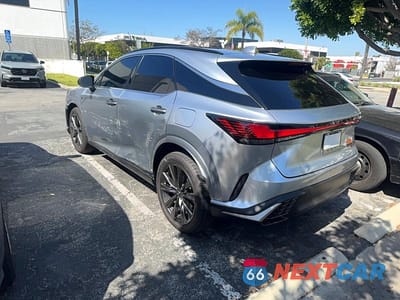 Trzecie zdjęcie samochodu z tyłu: 2025 LEXUS RX 350 F SPORT DESIGN VIN:2T2BAMCA0SC119608 - miniatura