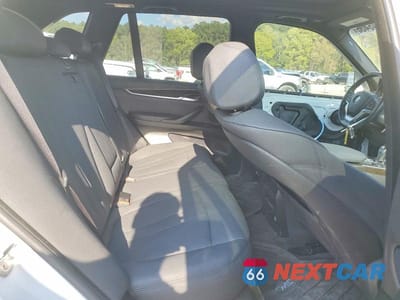 Zdjęcie 11 z 14 samochodu: 2018 BMW X5 XDRIVE35I VIN:5UXKR0C56J0X95786 - miniatura