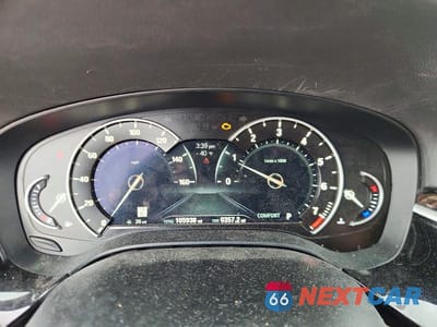 Zdjęcie 9 z 12 samochodu: 2019 BMW 530 XI VIN:WBAJA7C59KG912490 - miniatura