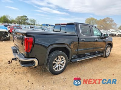 Trzecie zdjęcie samochodu z tyłu: 2021 GMC SIERRA C1500 SLT VIN:3GTP8DED9MG373176 - miniatura