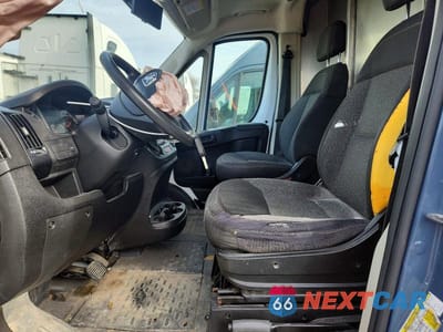 Zdjęcie 7 z 12 samochodu: 2018 RAM PROMASTER 2500 DELIVERY VAN VIN:3C6TRVDG6JE159127 - miniatura